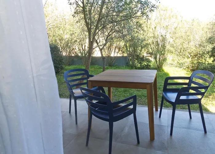 Les Muriers * 卡尔维