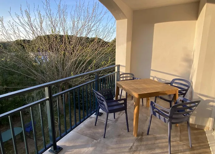 Les Muriers * 卡尔维