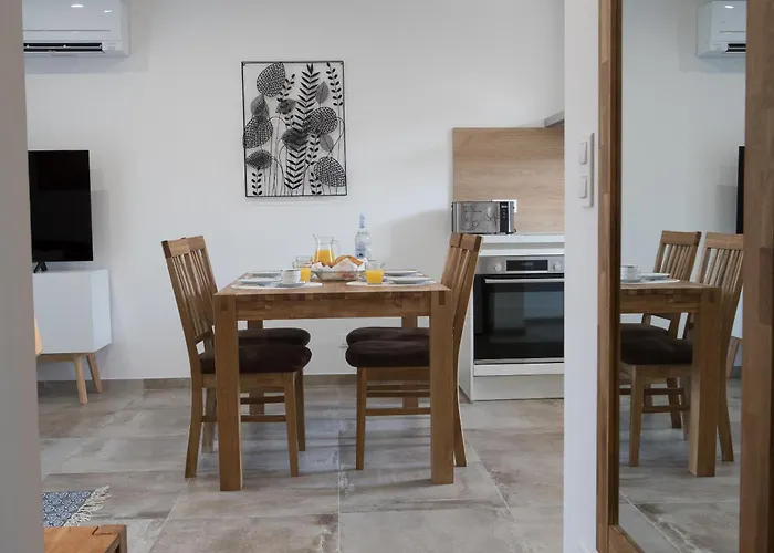 Les Muriers 公寓 卡尔维