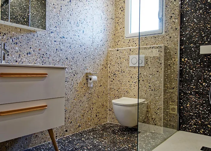 Les Muriers 公寓 卡尔维