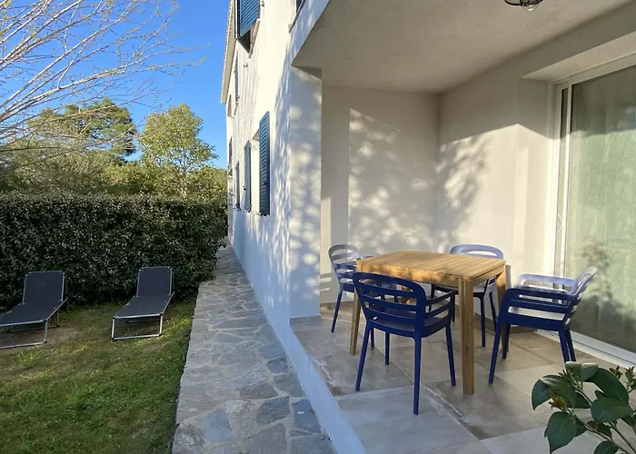 Les Muriers * 卡尔维